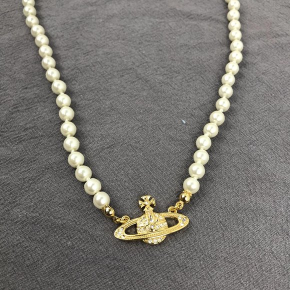 BRAND NEW Vivienne westwood gold Orb Pearl Choker Necklace - Picture 8 of 11
